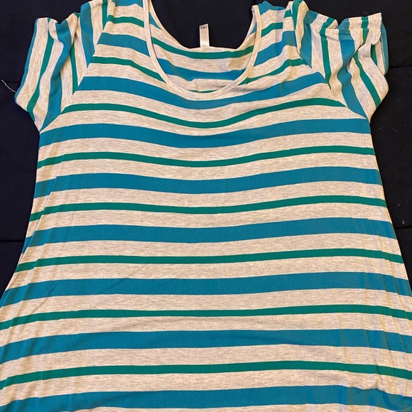 Lularoe classic - Picture 1 of 1